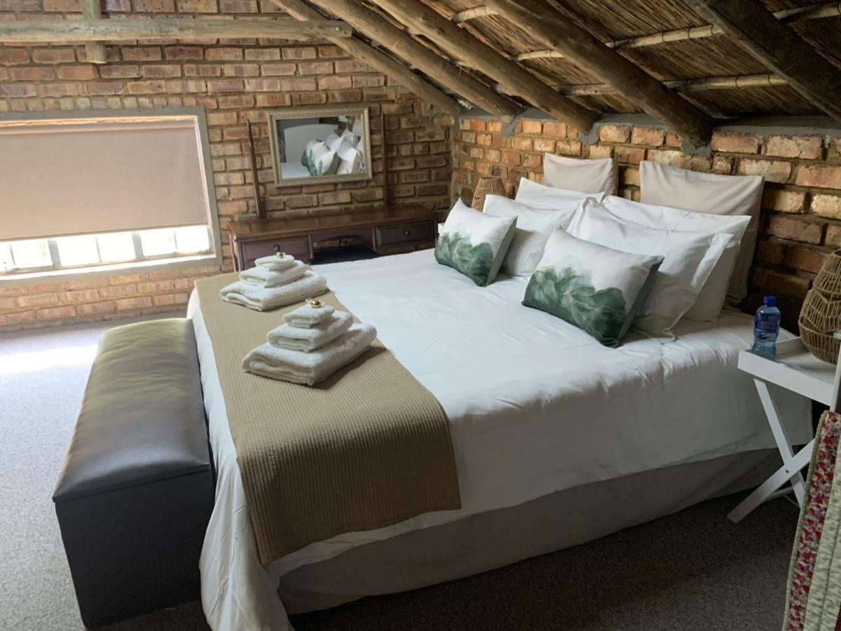 Sunset Guesthouse And Venue Cullinan Meule Exterior photo